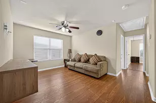 9106 Fuqua Breeze Dr, Houston, TX 77075 - Photo 24