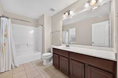 9106 Fuqua Breeze Drive, Houston, TX 77075 - Photo 36