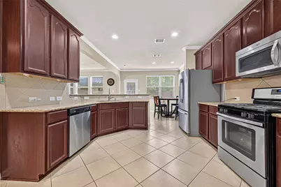 9106 Fuqua Breeze Drive, Houston, TX 77075 - Photo 20