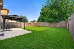 9106 Fuqua Breeze Dr, Houston, TX 77075 - Photo 42