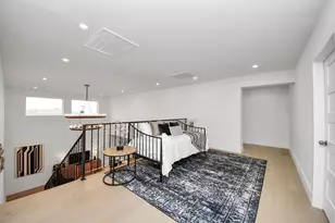 1111 E 27th St, Houston, TX 77009 - Photo 20