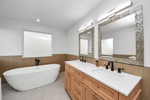 1111 E 27th St, Houston, TX 77009 - Photo 28