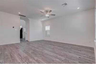 1038 Elsinore Drive, Rosharon, TX 77583 - Photo 14
