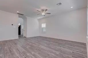 1038 Elsinore Dr, Rosharon, TX 77583 - Photo 14