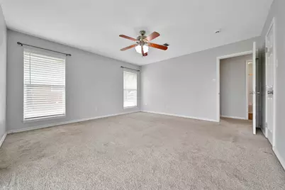 9898 Twin Shores Drive, Willis, TX 77318 - Photo 20