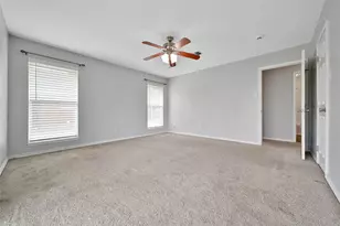 9898 Twin Shores Dr, Willis, TX 77318 - Photo 20