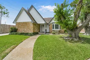 4138 Club Valley Dr, Houston, TX 77082 - Photo 2