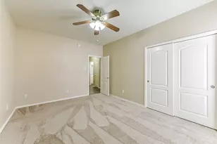 9127 Willow Crossing Dr, Houston, TX 77064 - Photo 28