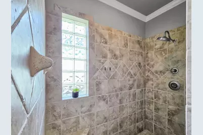 2139 Gulf, Crystal Beach, TX 77650 - Photo 34