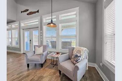 2139 Gulf, Crystal Beach, TX 77650 - Photo 18