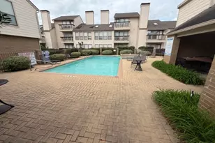 2277 S Kirkwood Rd, Houston, TX 77077 - Photo 12