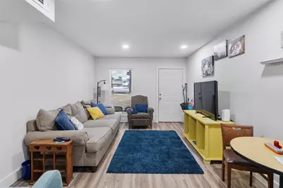 2633 W Main Street, Baytown, TX 77520 - Photo 14