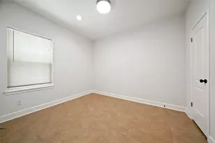 5408 Jonathan Ln, Houston, TX 77011 - Photo 4