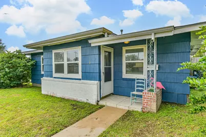 7 Gulf Lane, Galveston, TX 77550 - Photo 2