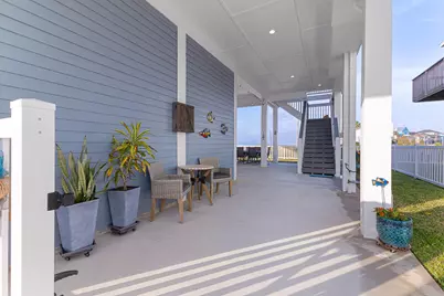 22520 Bay Point Drive, Galveston, TX 77554 - Photo 20