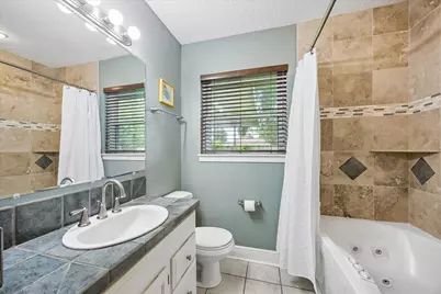 6306 Woodbrook Lane, Houston, TX 77008 - Photo 12