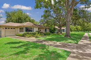 6306 Woodbrook Ln, Houston, TX 77008 - Photo 2