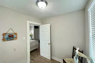 1701 17th St, Galveston, TX 77550 - Photo 10