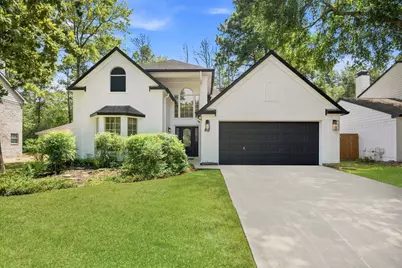 62 S Hidden View Circle, The Woodlands, TX 77381 - Photo 1