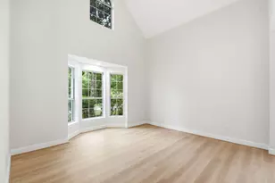 62 S Hidden View Cir, The Woodlands, TX 77381 - Photo 12