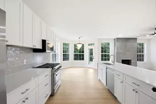 62 S Hidden View Cir, The Woodlands, TX 77381 - Photo 8