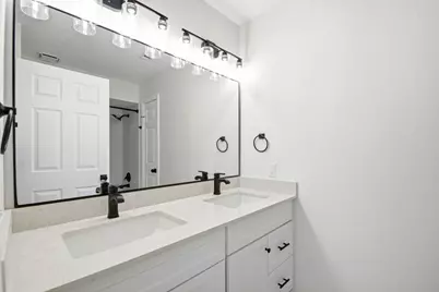 62 S Hidden View Circle, The Woodlands, TX 77381 - Photo 34