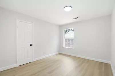 62 S Hidden View Circle, The Woodlands, TX 77381 - Photo 28