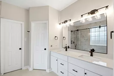 62 S Hidden View Circle, The Woodlands, TX 77381 - Photo 20