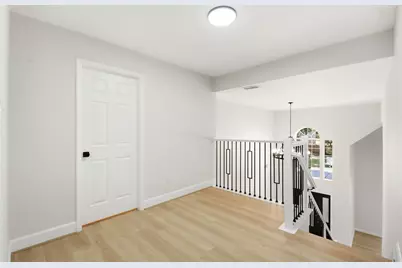 62 S Hidden View Circle, The Woodlands, TX 77381 - Photo 26