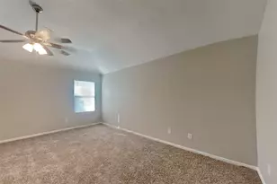 17014 Enchanted Cir W, Sugar Land, TX 77498 - Photo 8