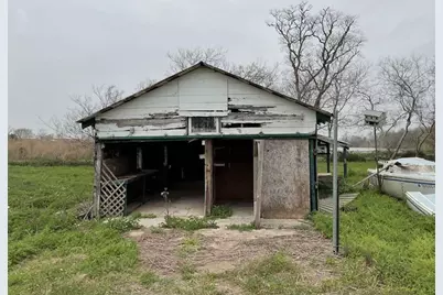 2739 Oyster Creek Bend, Freeport, TX 77541 - Photo 8