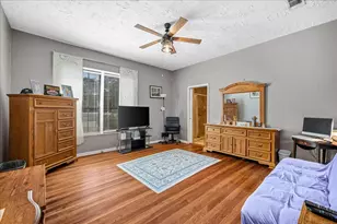 1206 W 8th St, Caldwell, TX 77836 - Photo 12