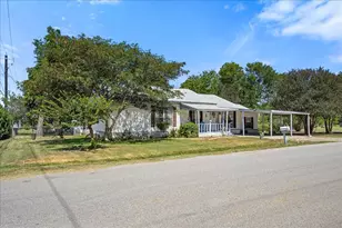 1206 W 8th St, Caldwell, TX 77836 - Photo 24