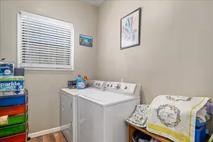 1206 W 8th St, Caldwell, TX 77836 - Photo 22