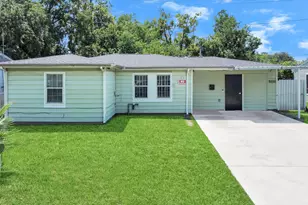 5202 Pensdale St, Houston, TX 77033 - Photo 2