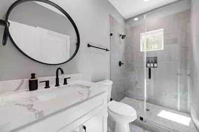 3012 Markle Drive, Houston, TX 77003 - Photo 8