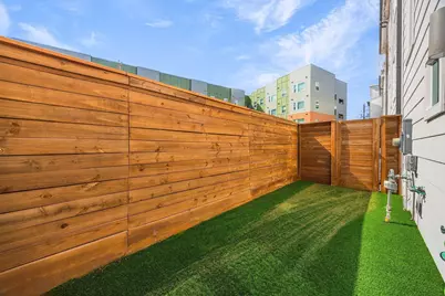3012 Markle Drive, Houston, TX 77003 - Photo 4