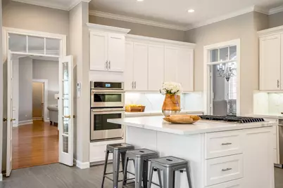 63 N Windsail Place, The Woodlands, TX 77381 - Photo 10