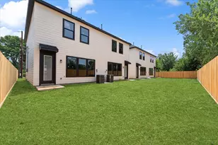 9109 Henrietta St, Houston, TX 77088 - Photo 28
