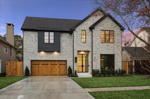 3760 Arnold St, West University Place, TX 77005 - Photo 1