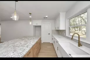 26206 Maplewood Dr, Spring, TX 77386 - Photo 14
