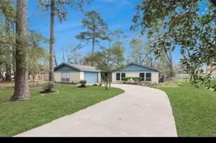 26206 Maplewood Dr, Spring, TX 77386 - Photo 2
