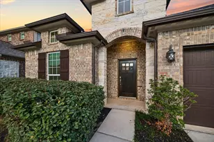 1924 Canyon Live Oak St, Conroe, TX 77304 - Photo 2