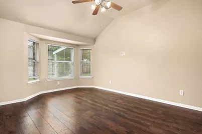 3802 Oakwilde Circle, La Porte, TX 77571 - Photo 8