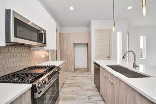 4009 Boho Ln, Houston, TX 77045 - Photo 8