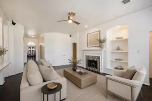 1714 Bumelia Ct, Sugar Land, TX 77479 - Photo 8