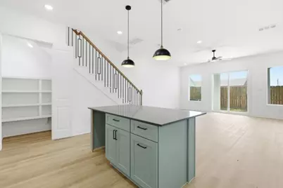 110 Luetta Street, Houston, TX 77076 - Photo 8
