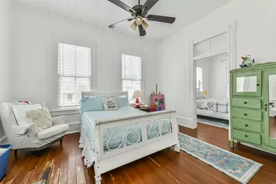 3301 Ursuline Street, Galveston, TX 77550 - Photo 12