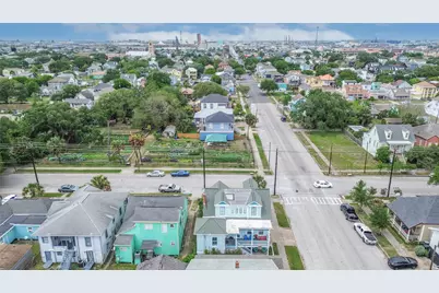 3301 Ursuline Street, Galveston, TX 77550 - Photo 34