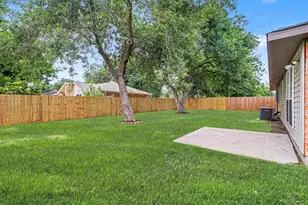 613 Dixie Dr, League City, TX 77573 - Photo 20